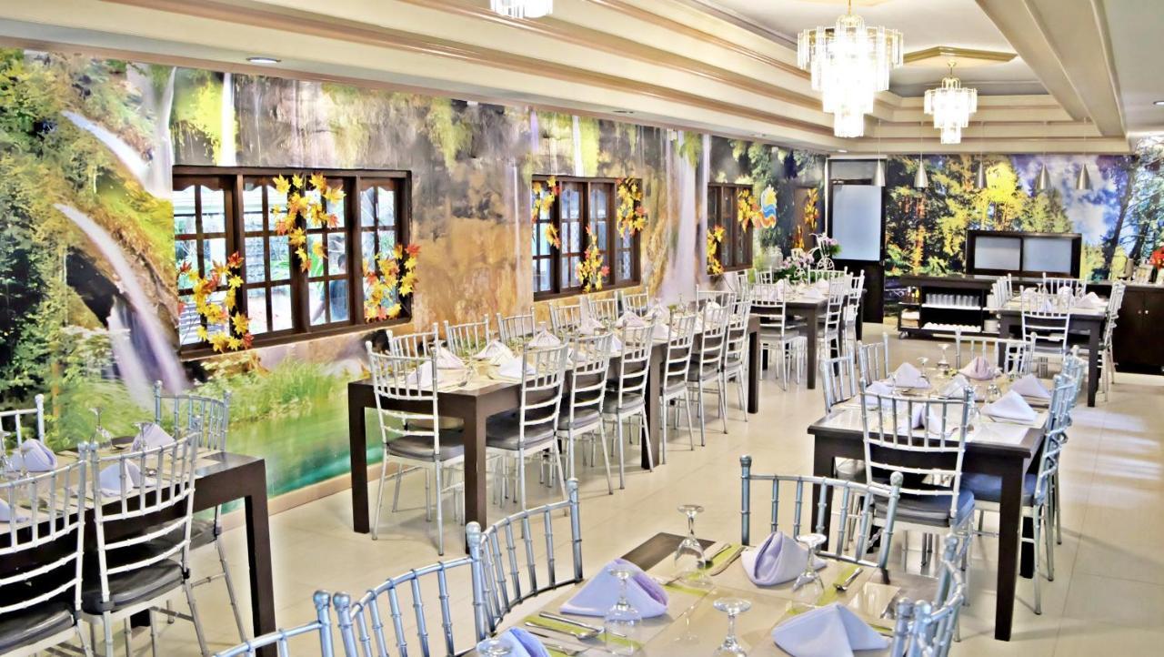 ヴィラ エスメラルダ ブライアンズ リゾート ホテル アンド レストラン Palayan City エクステリア 写真